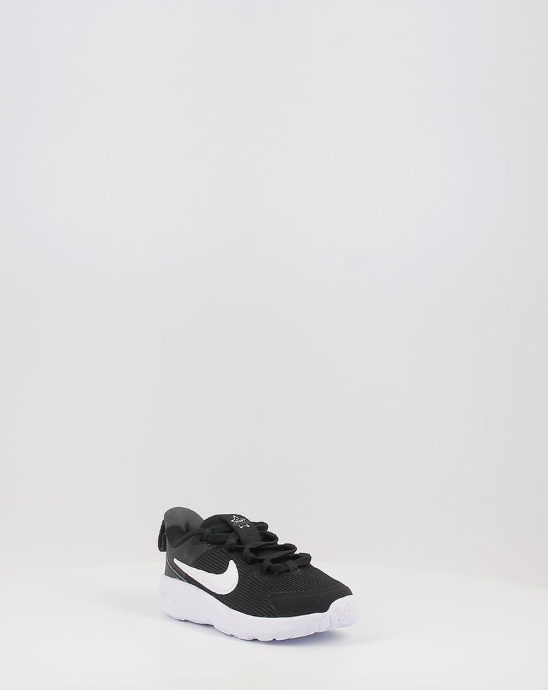 Sneaker NIKE STAR RUNNER 4 DX7616-001 nero
