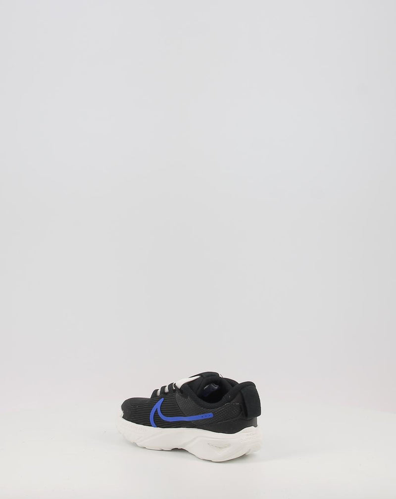 Sneaker NIKE STAR RUNNER 4 nero
