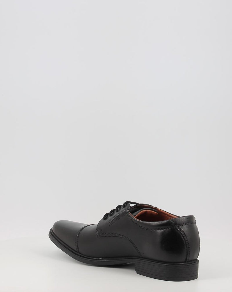 Scarpe CLARKS TILDEN CAP nero